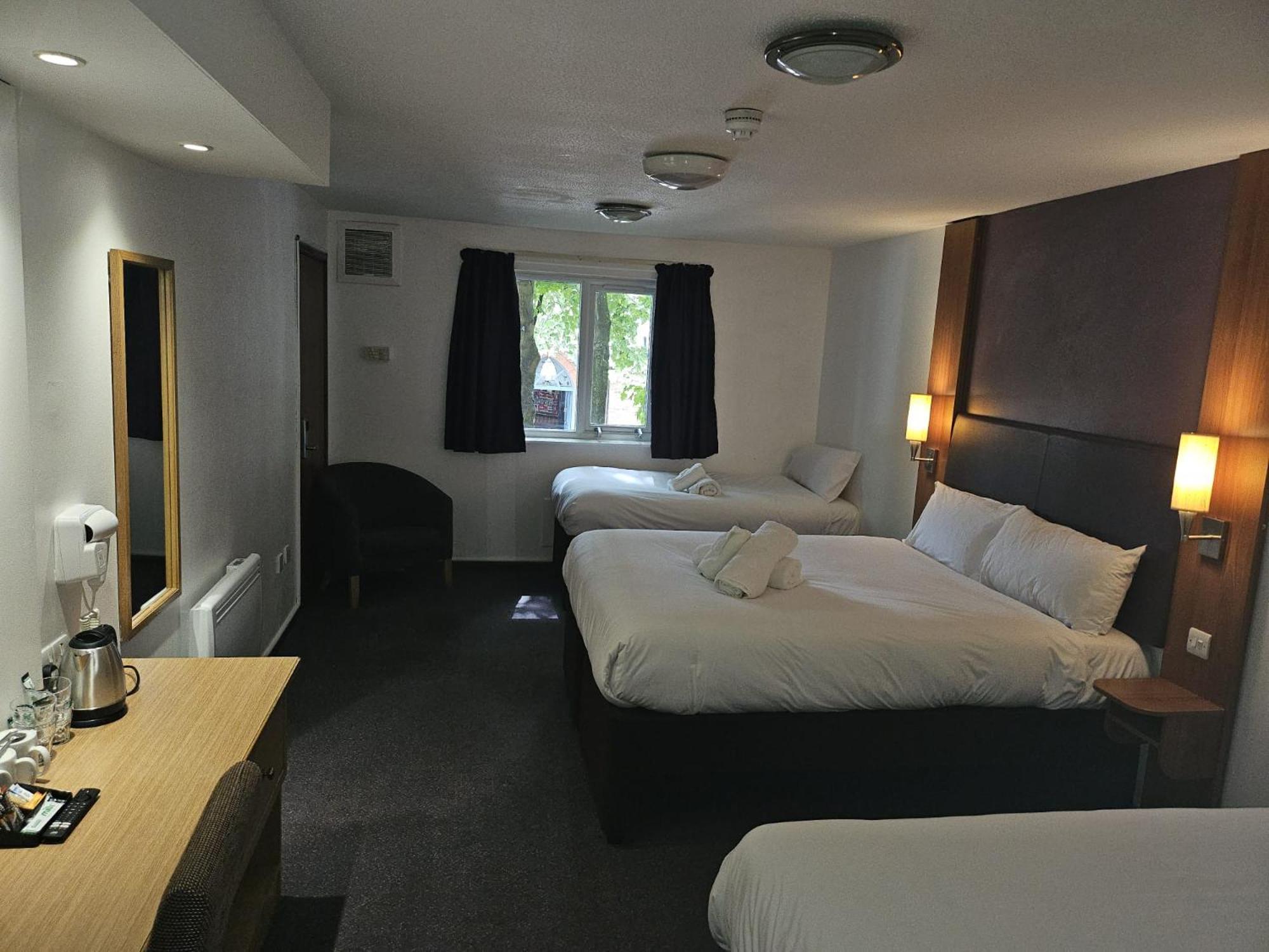 V Lodge Manchester Міддлтон Екстер'єр фото
