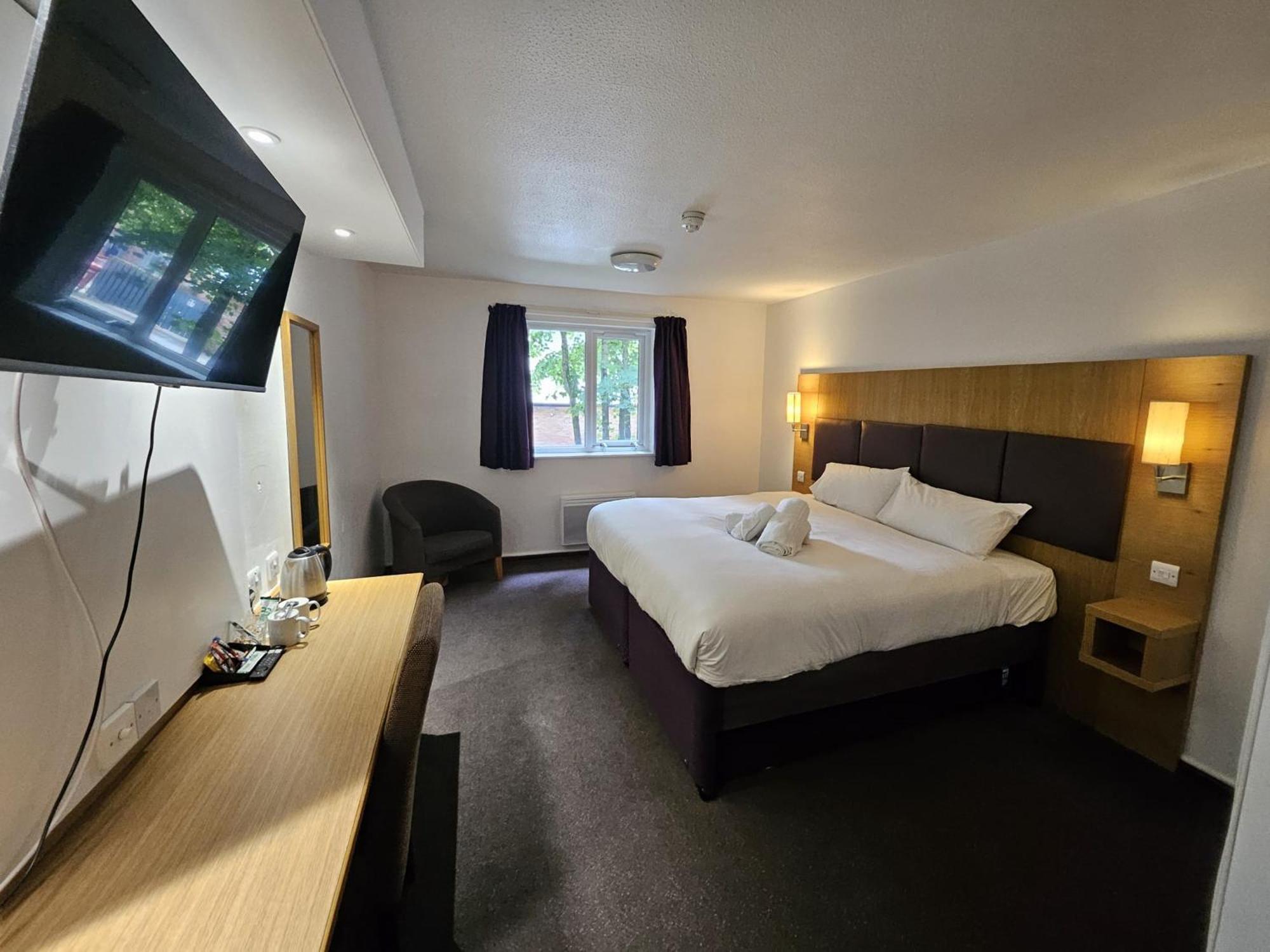 V Lodge Manchester Міддлтон Екстер'єр фото